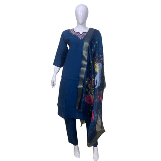 Kurthi 3piece Set