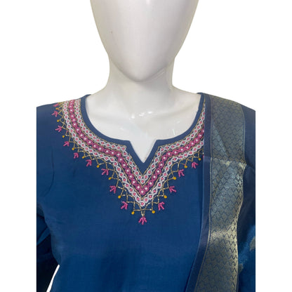 Kurthi 3piece Set